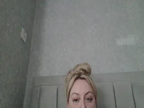 Snapshot of kikicupcake chatting on October 2025 12:58:01 PM kikicupcake online show from October 2025 12:58:01 PM