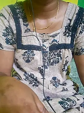 Snapshot of tamil_kanaka chatting on May 2026 05:13:02 AM tamil kanaka online show from May 2026 05:13:02 AM