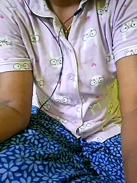 Snapshot of tamil_kanaka chatting on June 2026 01:32:02 AM tamil kanaka online show from June 2026 01:32:02 AM