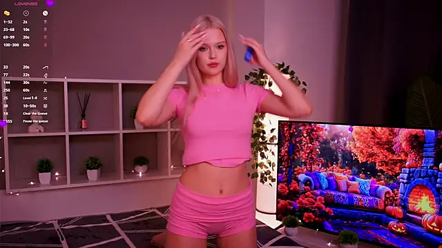 KaryTasch online show from November 2025 08:14:01 PM