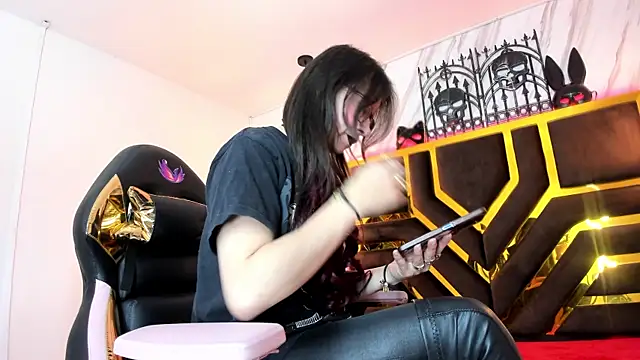 Evangelinejoness  online show from October 2025 11:36:02 AM