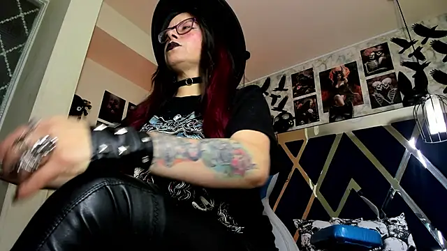 Snapshot of Evangelinejoness_ chatting on February 2026 11:36:02 AM Evangelinejoness online show from February 2026 11:36:02 AM