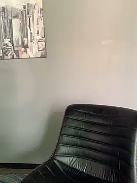 Snapshot of LunaMoore_Pink chatting on December 2025 12:45:01 PM LunaMoore Pink online show from December 2025 12:45:01 PM