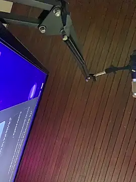 Snapshot of LunaMoore_Pink chatting on February 2026 12:21:01 PM LunaMoore Pink online show from February 2026 12:21:01 PM