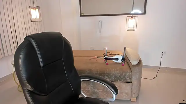 Gabriella evans  online show from February 2026 06:26:01 AM