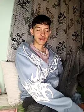 heyy noah11 online show from November 2025 12:13:01 AM