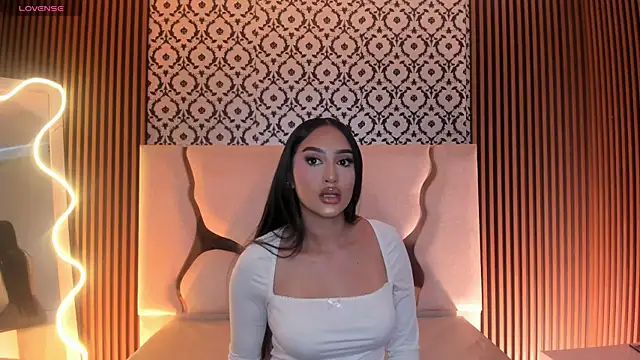 BEELLA TAY1 online show from February 2026 12:34:01 PM