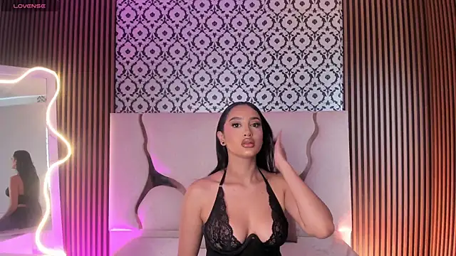 BEELLA TAY1 online show from February 2026 12:15:01 PM