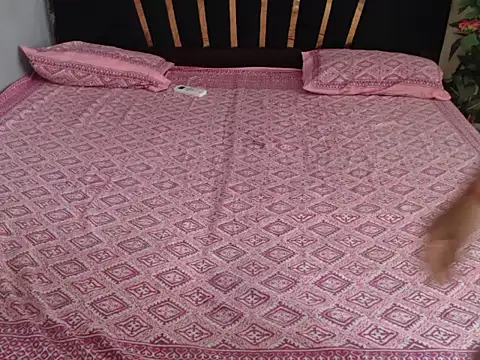 hii tanisha online show from October 2025 05:04:02 AM