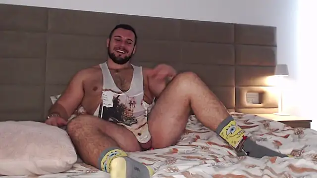 Snapshot of BriannSmith chatting on November 2025 09:22:02 AM BriannSmith online show from November 2025 09:22:02 AM