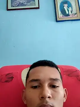 Rayangiss online show from November 2025 03:38:02 PM