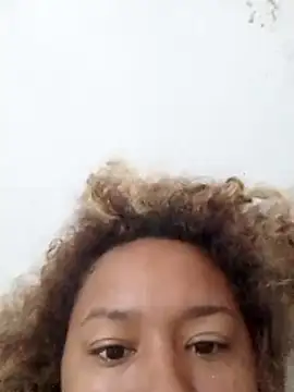 Camilanifeta online show from January 2026 12:54:01 PM