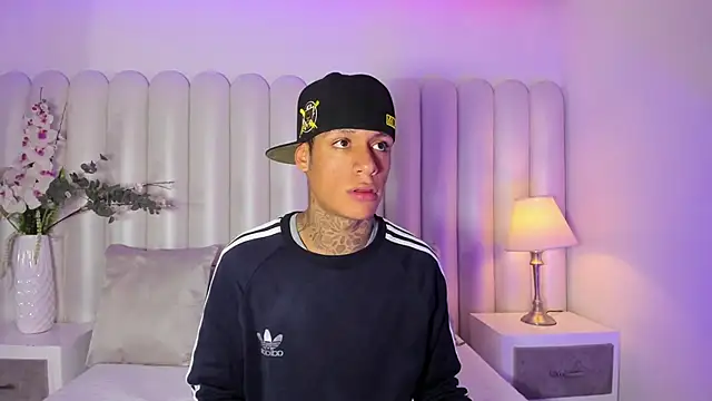 GaelCarter online show from November 2025 03:39:02 AM