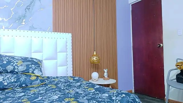 chubbykinkyygirl online show from November 2025 12:48:01 PM