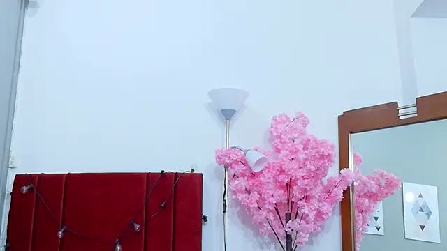 chubbykinkyygirl online show from December 2025 12:46:02 PM