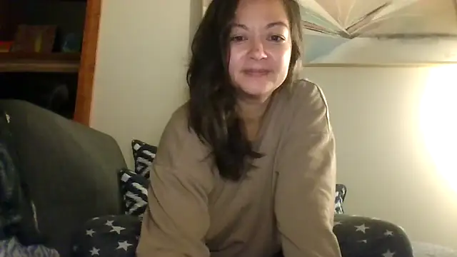 Snapshot of magical_jasmine chatting on November 2025 11:43:01 AM magical jasmine online show from November 2025 11:43:01 AM