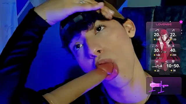 kalet-skinny online show from November 2025 01:33:02 PM