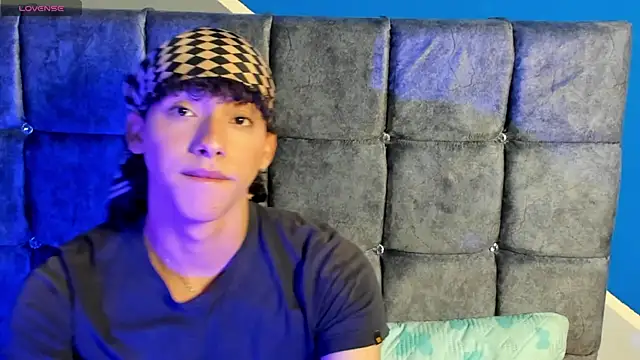 kalet-skinny online show from November 2025 02:17:01 PM