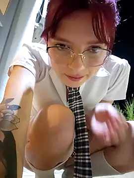 l0lita sweet online show from October 2025 11:15:01 PM