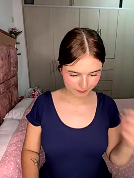 MIACUTEE  online show from November 2025 06:23:01 AM