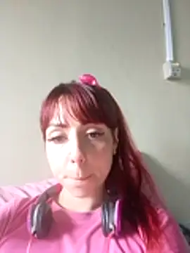Snapshot of bAby_be chatting on October 2025 08:31:01 PM bAby be online show from October 2025 08:31:01 PM