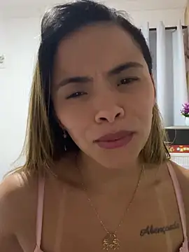 safadinhaquenteW online show from June 2026 04:40:01 PM