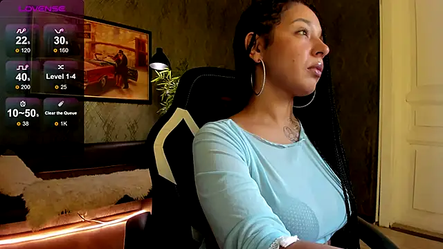 Aisha Goldstein online show from November 2025 05:31:01 AM