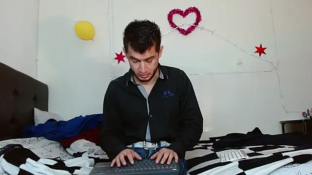 picante70  online show from October 2025 11:11:02 AM