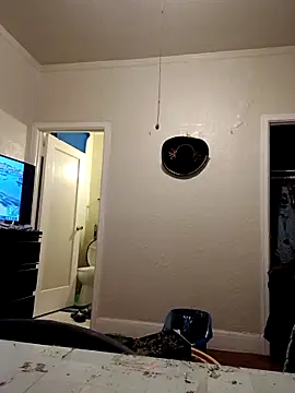 swipeswanger online show from November 2025 09:22:02 AM