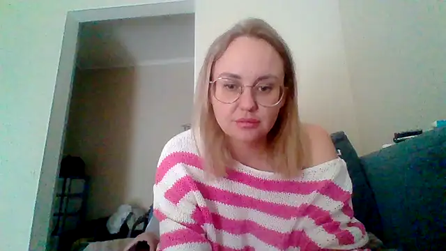 AmyDelamonico online show from October 2025 08:58:01 AM
