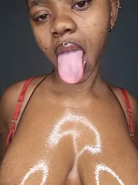 Snapshot of certifiedhottie2025 chatting on December 2025 05:39:02 AM certifiedhottie2025 online show from December 2025 05:39:02 AM