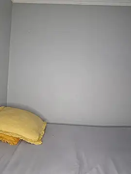 certifiedhottie2025 online show from February 2026 05:48:02 AM