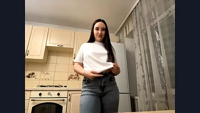 Snapshot of DaisyMolly chatting on November 2025 10:01:01 PM DaisyMolly online show from November 2025 10:01:01 PM