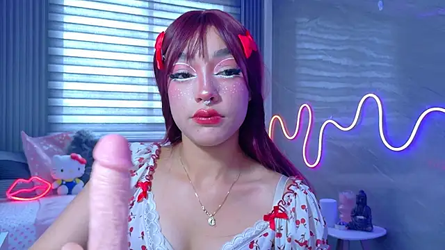 Naaomi cute online show from November 2025 05:22:01 PM