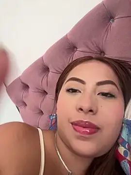 Snapshot of Emily_Joee chatting on October 2025 03:51:02 PM Emily Joee online show from October 2025 03:51:02 PM