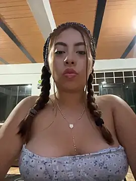 Snapshot of Emily_Joee chatting on November 2025 01:05:02 AM Emily Joee online show from November 2025 01:05:02 AM