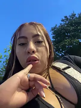 Snapshot of Emily_Joee chatting on November 2025 10:52:01 PM Emily Joee online show from November 2025 10:52:01 PM