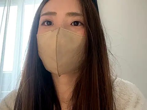 Saya love online show from November 2025 10:47:02 PM