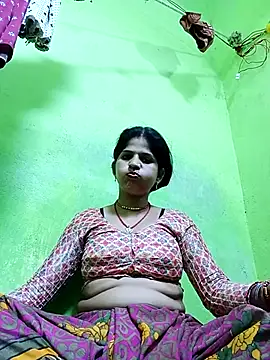 Karishma cute online show from October 2025 06:35:02 AM