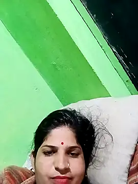 Karishma cute online show from November 2025 12:38:02 AM