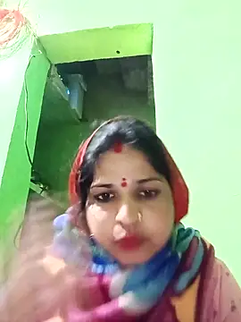 Karishma cute online show from November 2025 01:01:01 PM