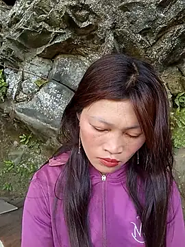 Snapshot of siusiu-00 chatting on May 2026 05:03:02 AM siusiu-00 online show from May 2026 05:03:02 AM