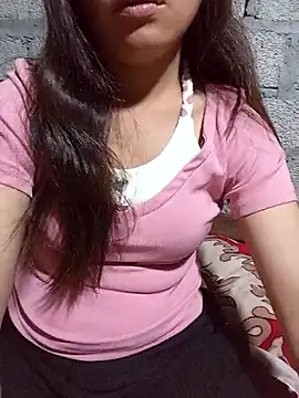 Snapshot of siusiu-00 chatting on May 2026 01:41:01 PM siusiu-00 online show from May 2026 01:41:01 PM