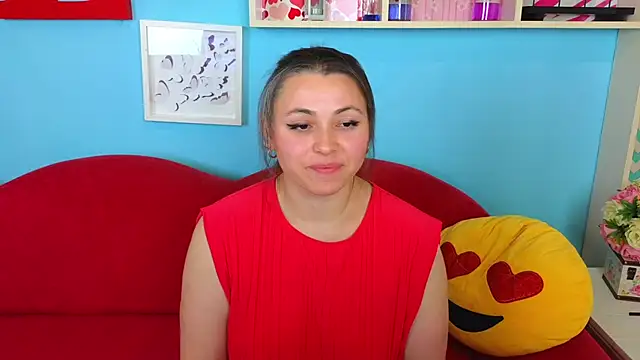 Soft Lilly online show from October 2025 06:03:02 AM