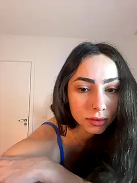 Baby Mia pires online show from October 2025 02:01:02 AM