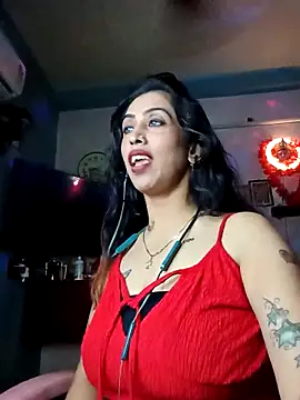 Darling Annie online show from November 2025 08:30:01 PM