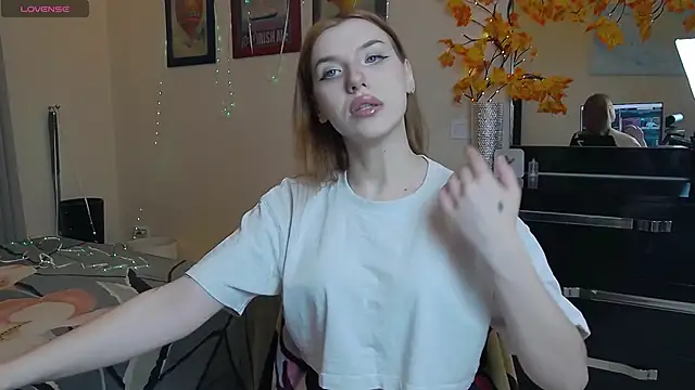 MeganNewCat online show from December 2025 08:24:02 PM