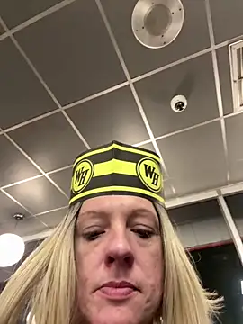 queenkelly1234 online show from February 2026 06:26:01 AM