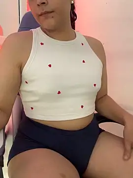 La-Gatiita-trans online show from November 2025 03:45:01 PM