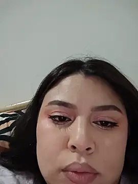 Snapshot of EliaStone05 chatting on March 2026 04:14:01 AM EliaStone05 online show from March 2026 04:14:01 AM